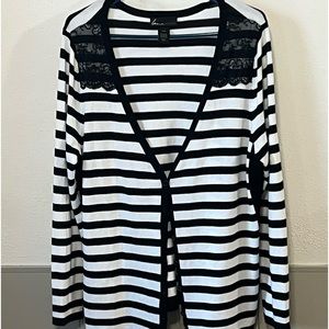 Lane Bryant 18/20 plus size cardigan black and white striped